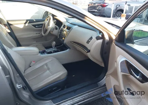 2015 Nissan Altima 2.5 Sl z USA, uszkodzony, nr VIN 1N4AL3AP7FC221469